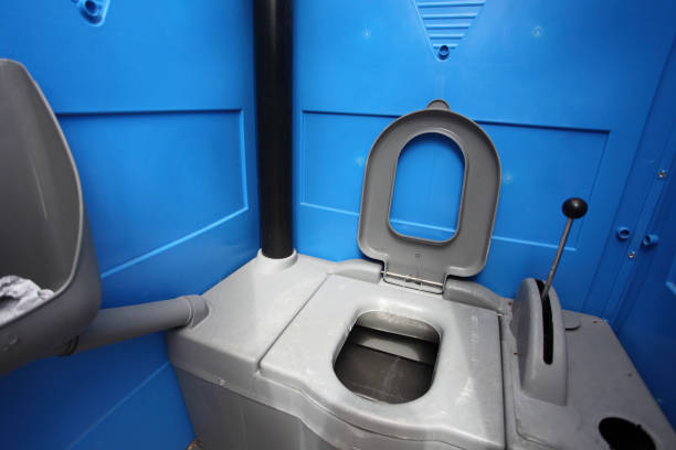 Best Portable restroom trailer rental  in Braddock, VA