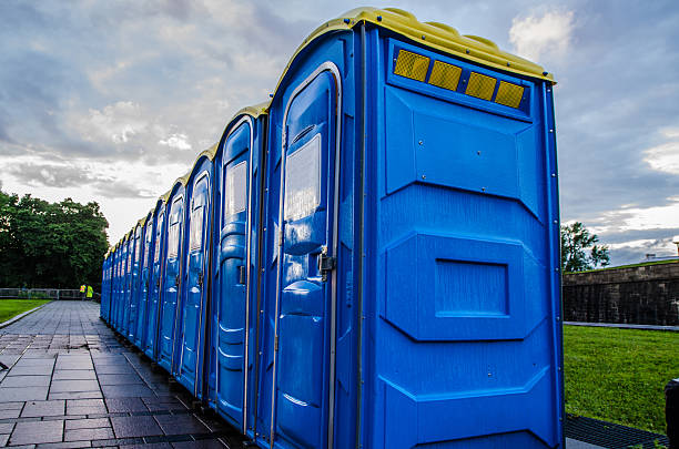 Best Porta potty delivery and setup  in Braddock, VA